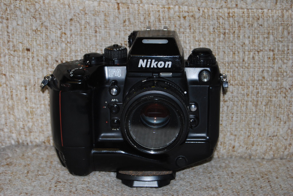 manual film wind nikon f601